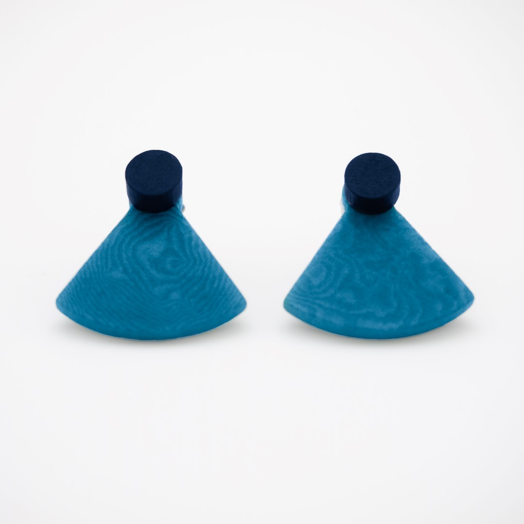 Boucles d′oreilles devant derrière en ivoire végétal Duo-Pre-R faites main | Bleues