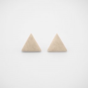 Boucles d’oreilles triangles Arpia blanches faites main éthique