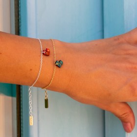 Bracelet fin en calebasse séchée et chaine argent 925 ou plaqué or | Cœurs bleu et rouge